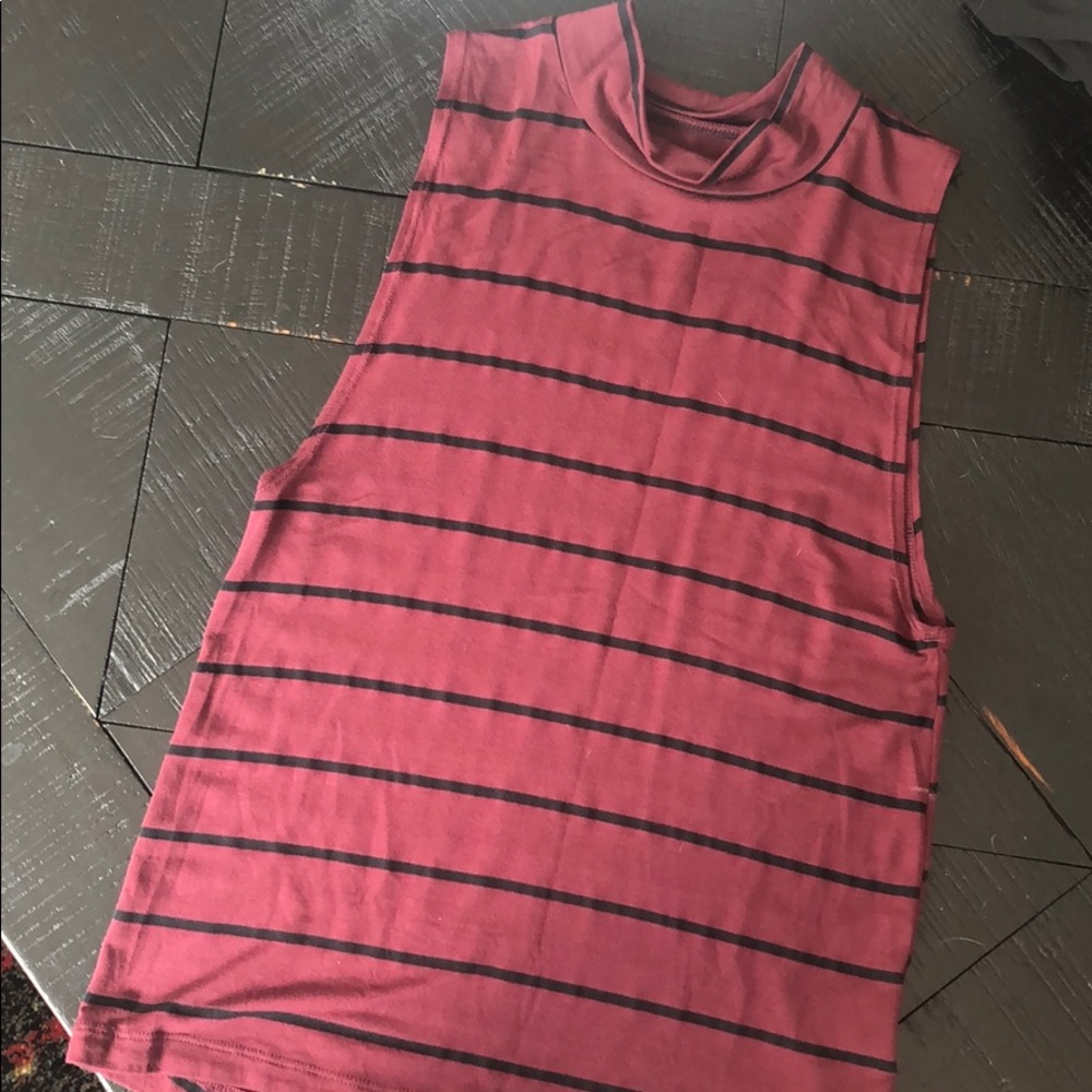 Turtle neck tank
